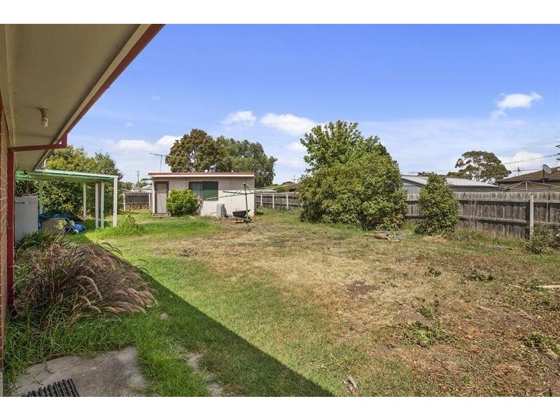 8 Julie Court, Corio VIC 3214