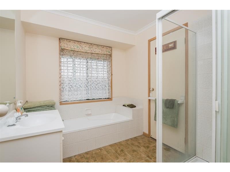 10 Archimedes Avenue, Lara VIC 3212