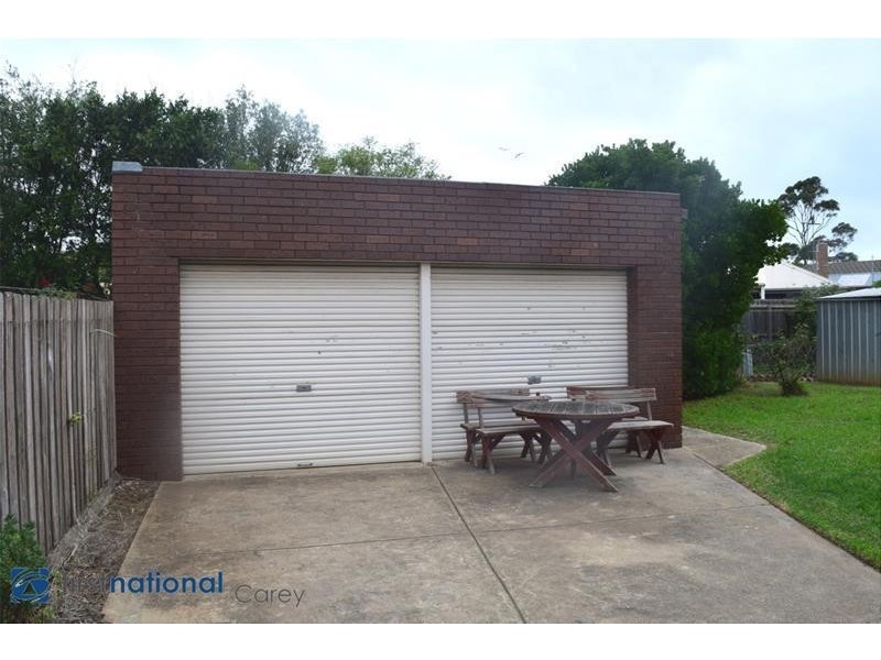 8 Cromwell Drive, Lara VIC 3212