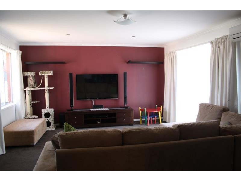 54 Bates Road, Lara VIC 3212