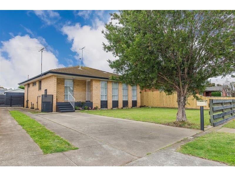 9 Kosciusko Avenue, Corio VIC 3214