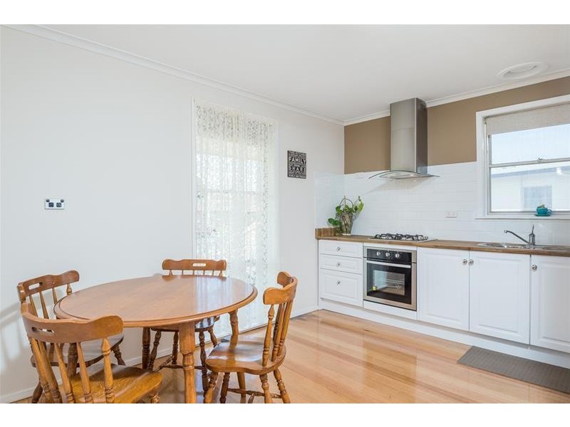 9 Kosciusko Avenue, Corio VIC 3214