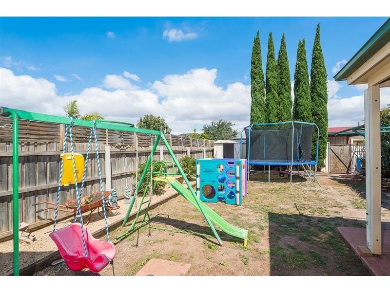 1 David Place, Lara VIC 3212