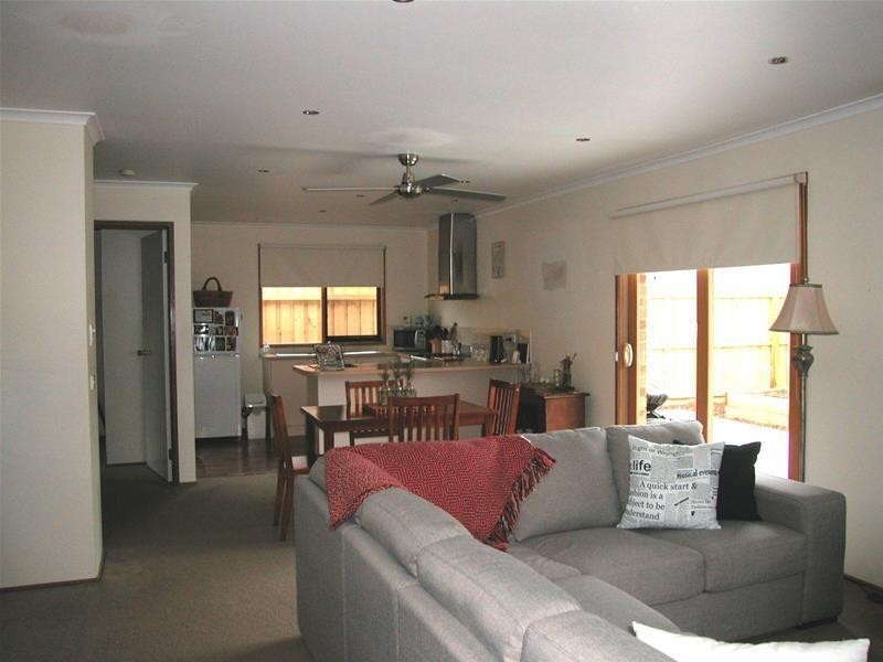 A/73  Benjamin Drive, Lara VIC 3212