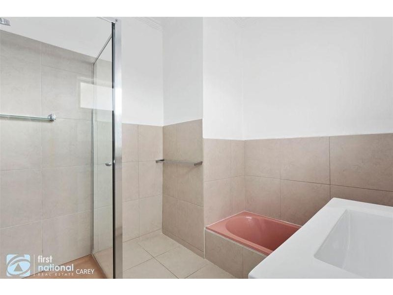 1 / 24 Hughes Street, Bell Park VIC 3215