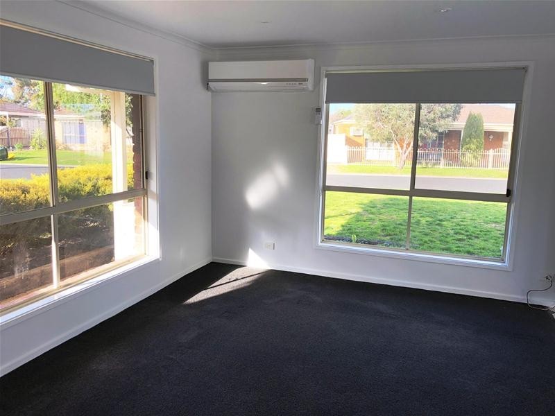 1 Telford Court, Lara VIC 3212