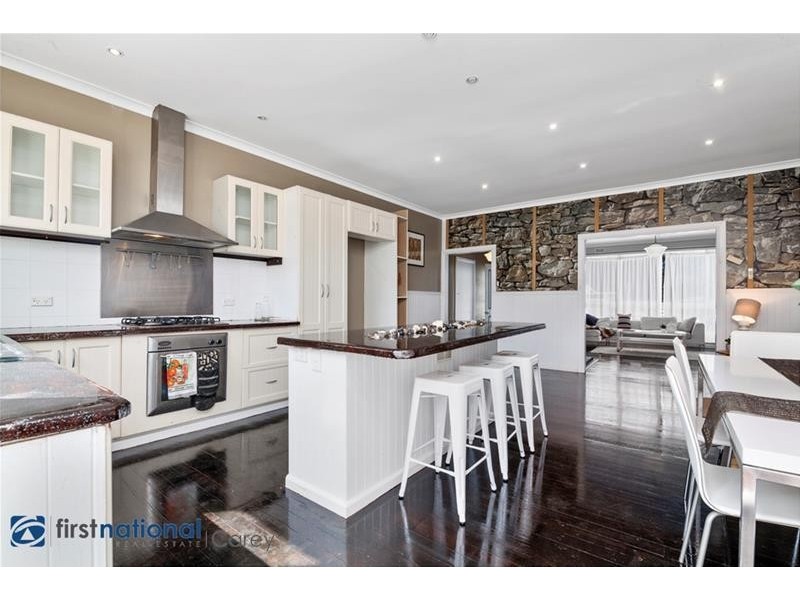 31 Flinders Avenue, Lara VIC 3212