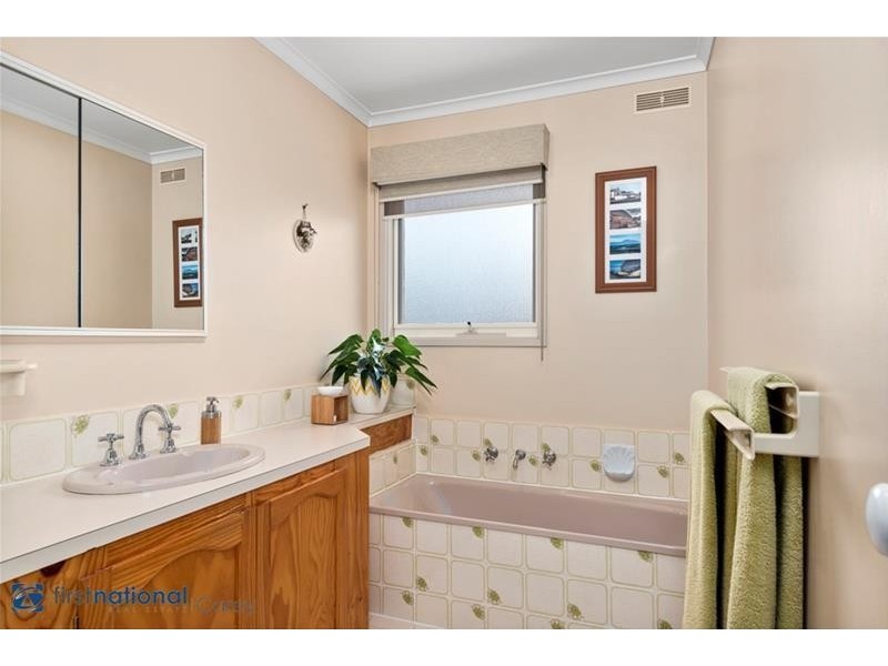 9 Anita Court, Lara VIC 3212