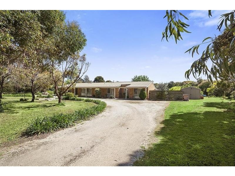 1 Cheddar Court, Lara VIC 3212