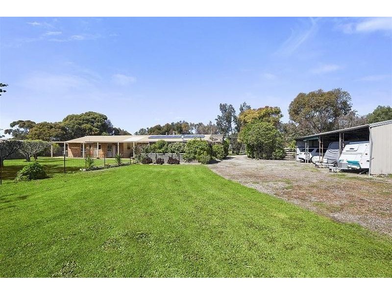 1 Cheddar Court, Lara VIC 3212