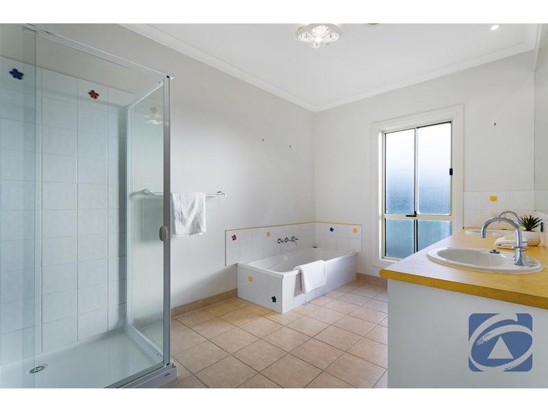 43-53 Blackbird Circuit, Lara VIC 3212