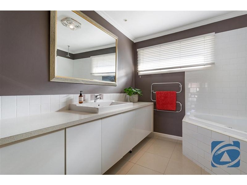 101 Forest Road, Lara VIC 3212