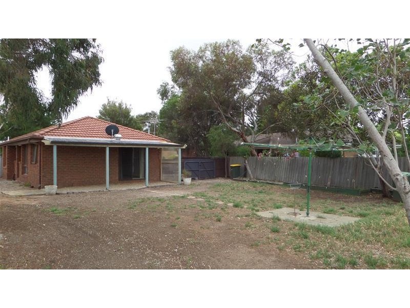 35 Smeaton Close, Lara VIC 3212