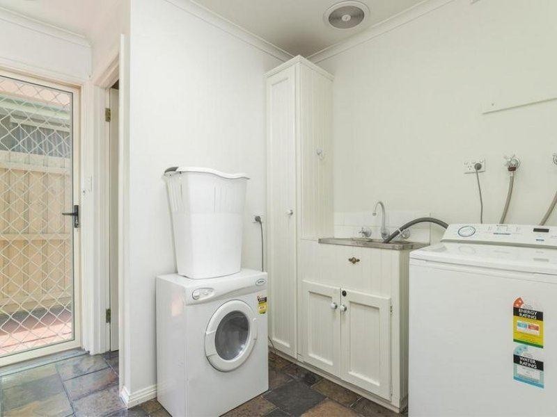 67 Station Lake Road, Lara VIC 3212