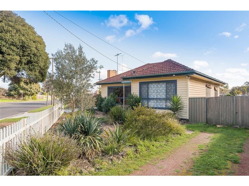 21 Swan Street, Lara VIC 3212