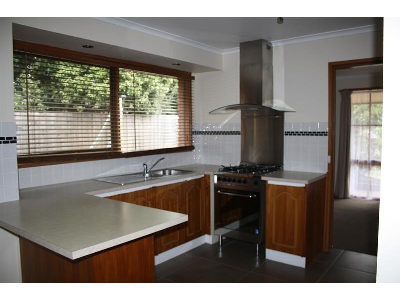 10 Peck Court, Lara VIC 3212