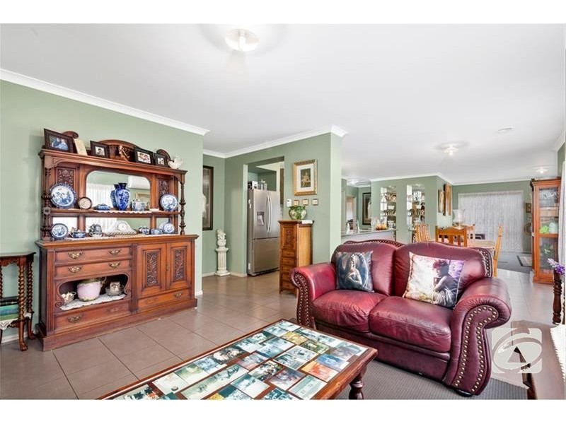 41 Moorhen Drive, Lara VIC 3212