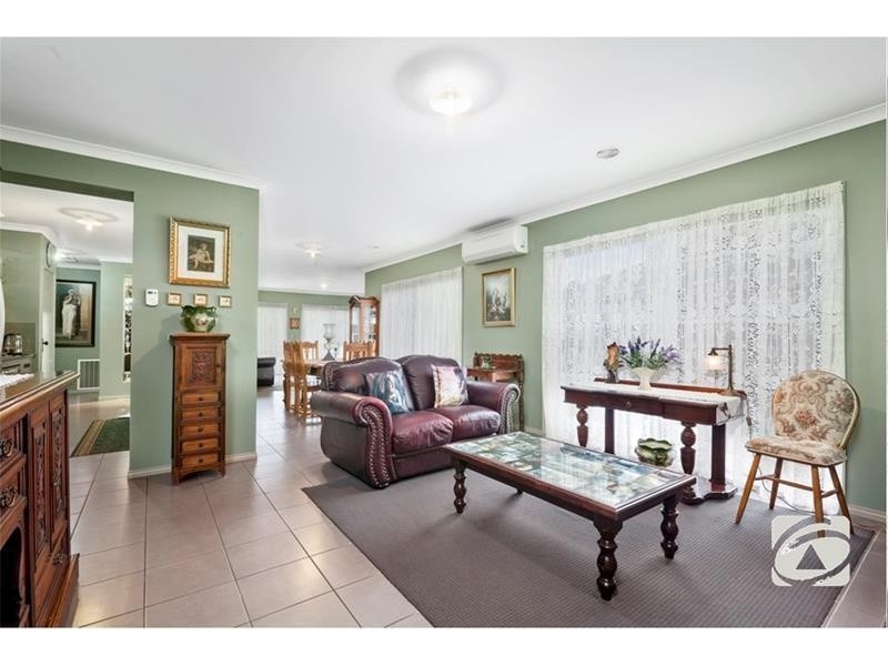 41 Moorhen Drive, Lara VIC 3212