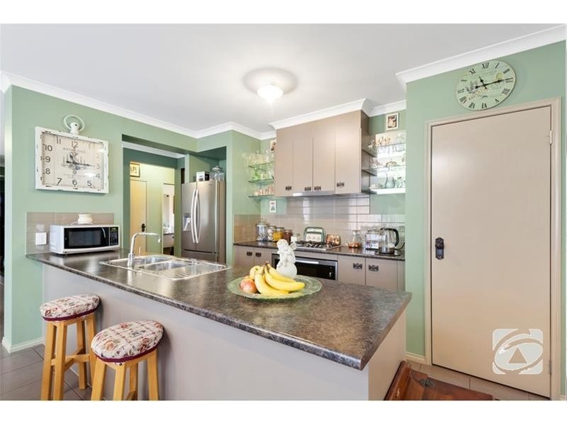 41 Moorhen Drive, Lara VIC 3212