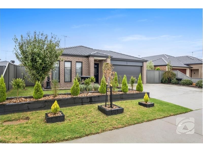 41 Moorhen Drive, Lara VIC 3212