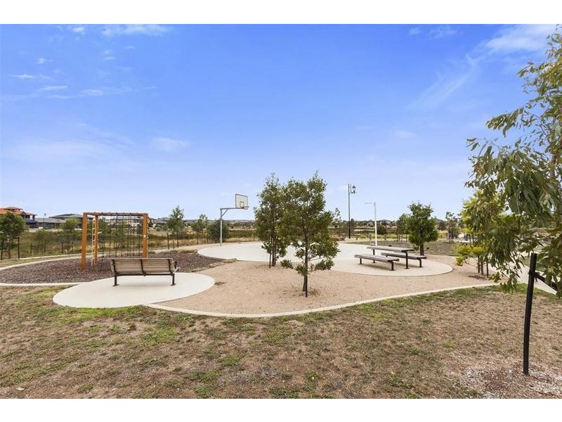 13 -15 Pelican Way, Lara VIC 3212