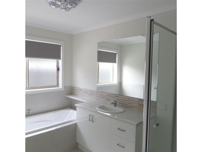 1/46 Bank Street, Lara VIC 3212