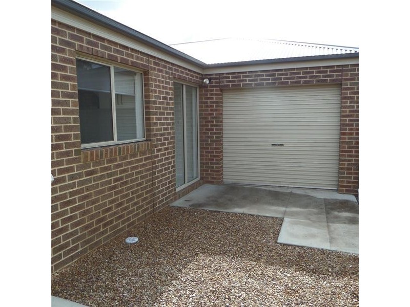 1/46 Bank Street, Lara VIC 3212