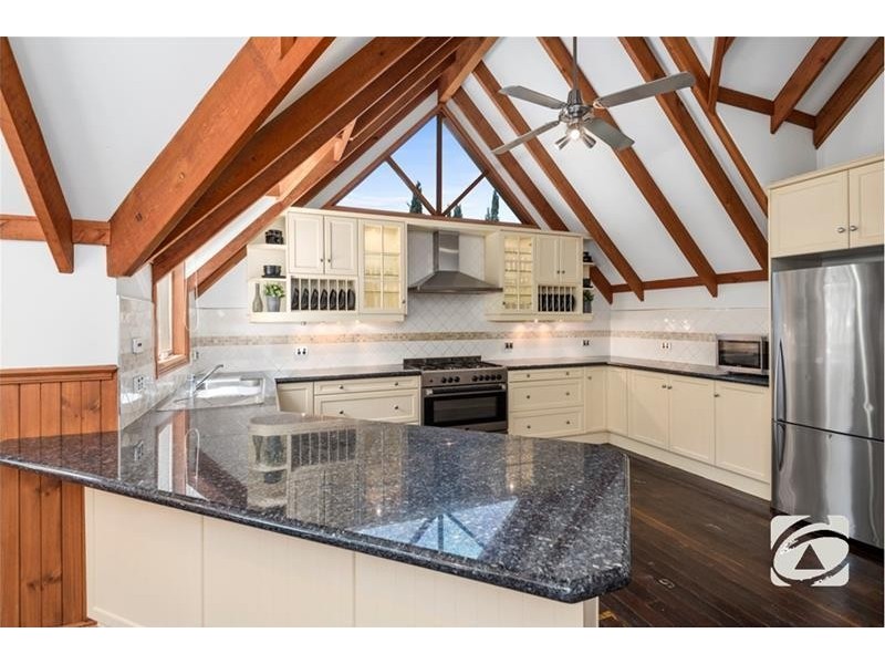 14 Scarlett Grove, Lara VIC 3212