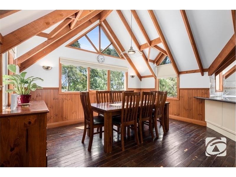 14 Scarlett Grove, Lara VIC 3212