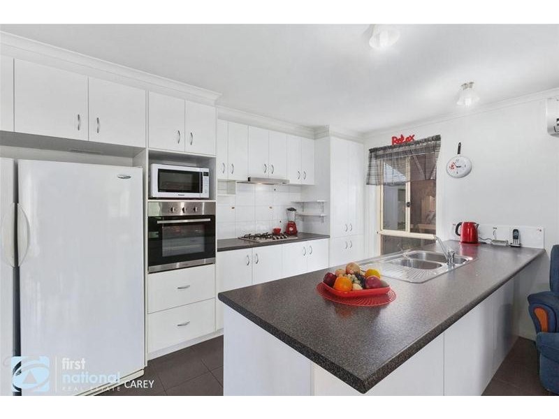 77 Westlakes Blvd, Lara VIC 3212