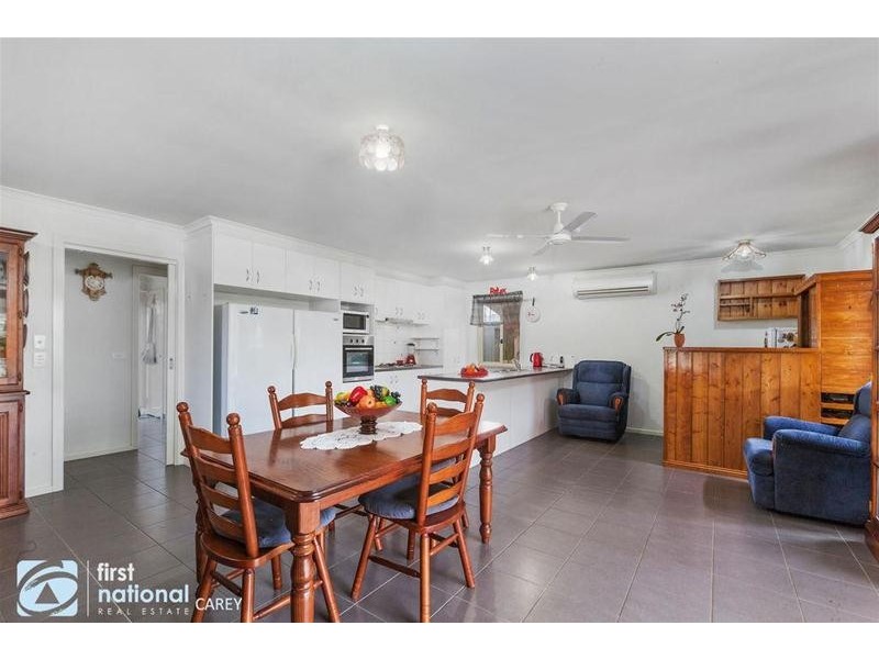 77 Westlakes Blvd, Lara VIC 3212