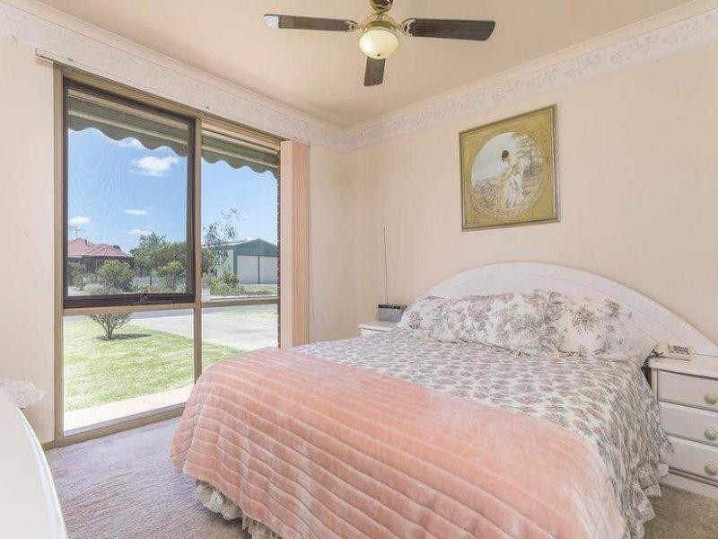 1 Kantara Crescent, Lara VIC 3212