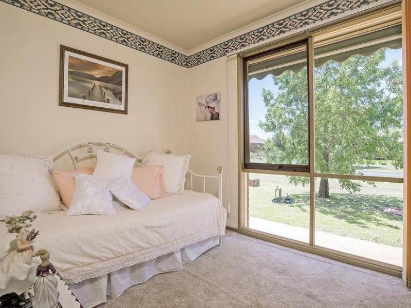 1 Kantara Crescent, Lara VIC 3212