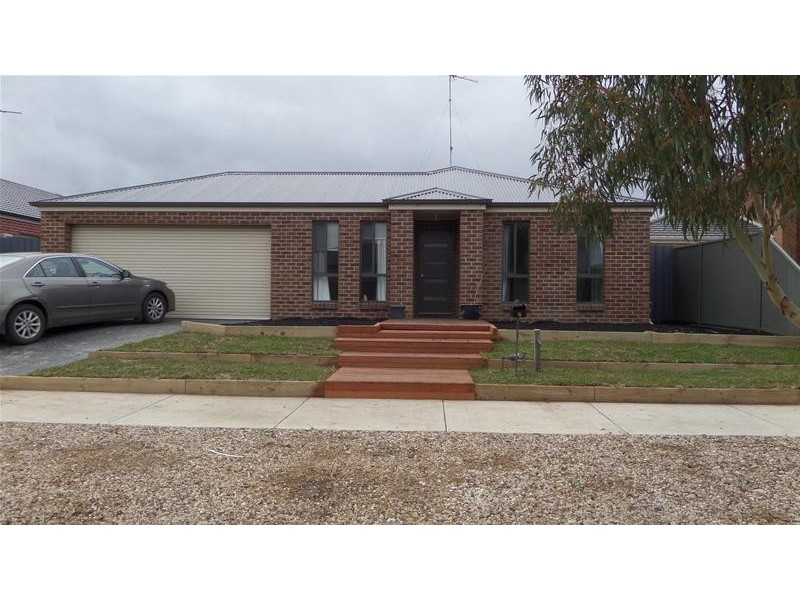 8 Barnong Way, Lara VIC 3212