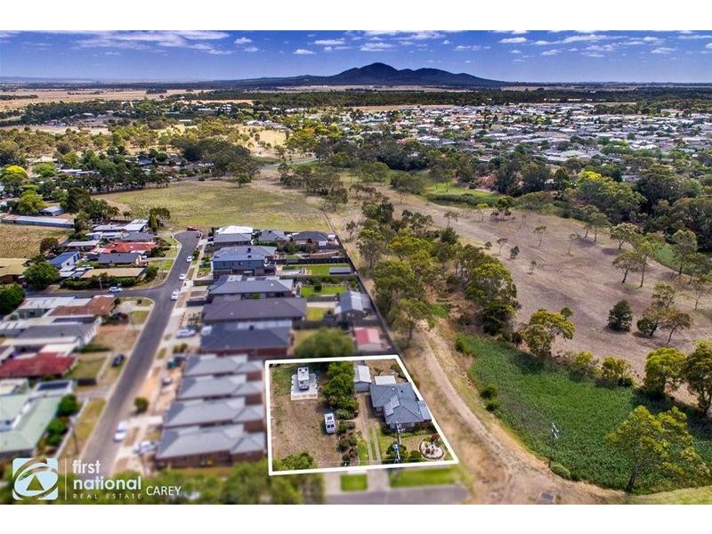 49 Station Lake Road, Lara VIC 3212