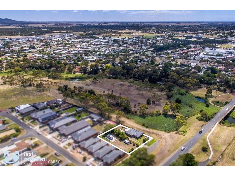 49 Station Lake Road, Lara VIC 3212