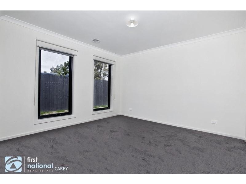 21B  Swan Street, Lara VIC 3212