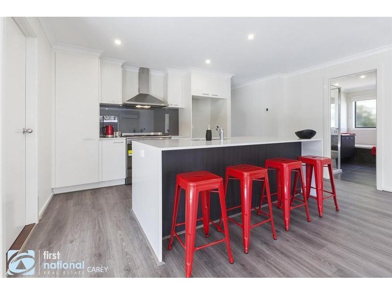 21B  Swan Street, Lara VIC 3212