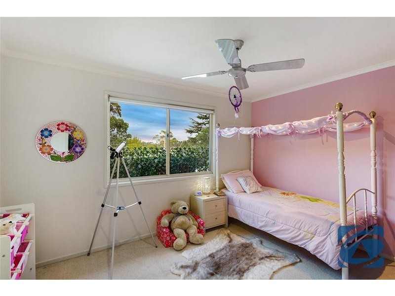 11 Lime Crescent, Lara VIC 3212