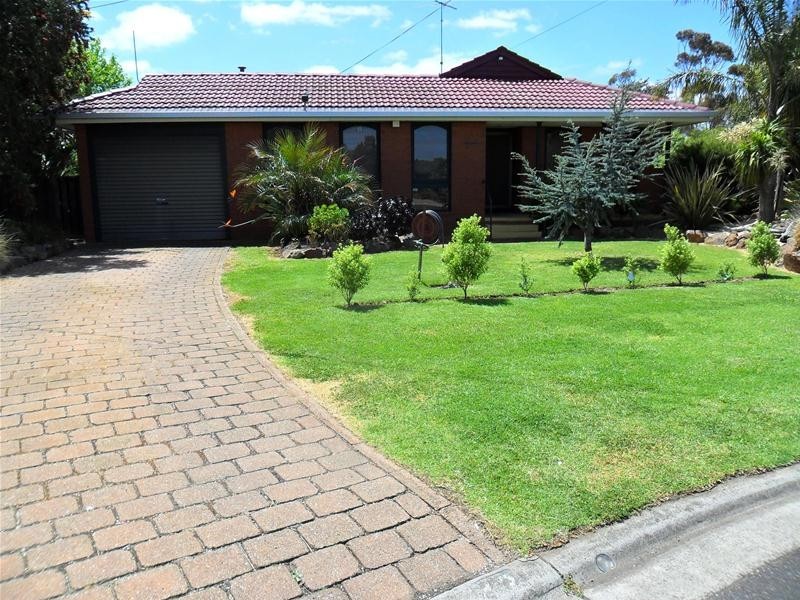 12 Boydell Crt, Lara VIC 3212