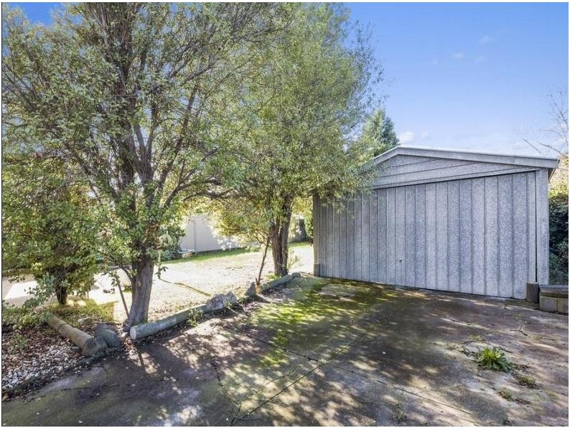 8 Indiana Avenue, Corio VIC 3214