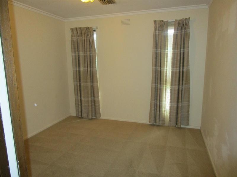 12 Melrose Street, Lara VIC 3212