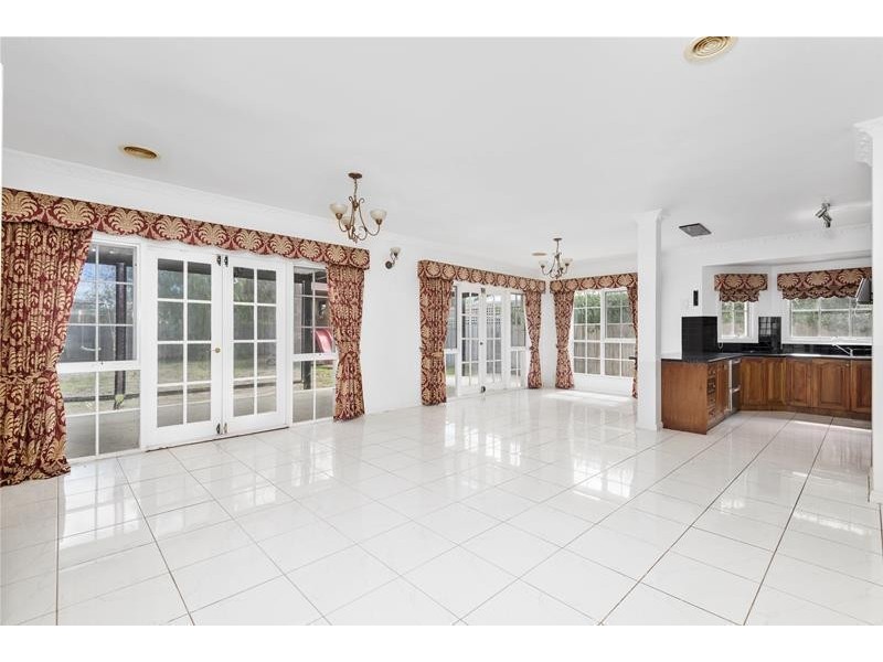 18 Looker Street, Lara VIC 3212