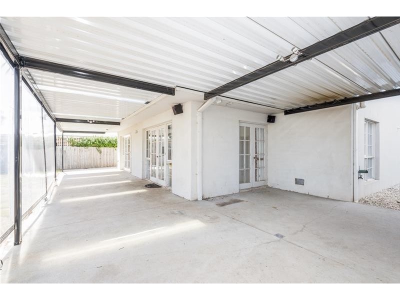 18 Looker Street, Lara VIC 3212