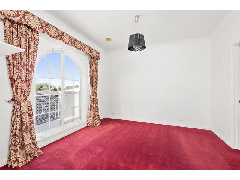 18 Looker Street, Lara VIC 3212