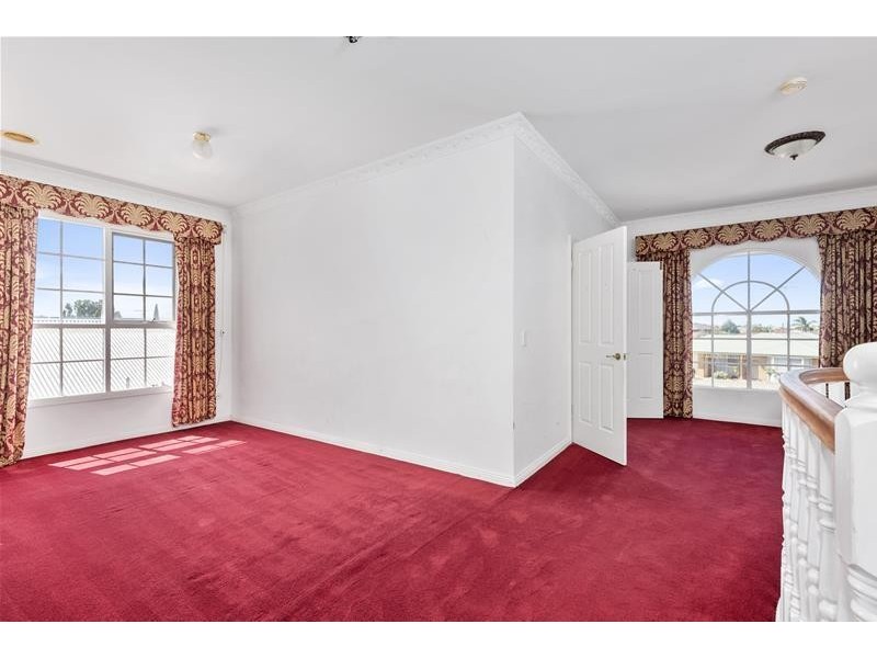 18 Looker Street, Lara VIC 3212