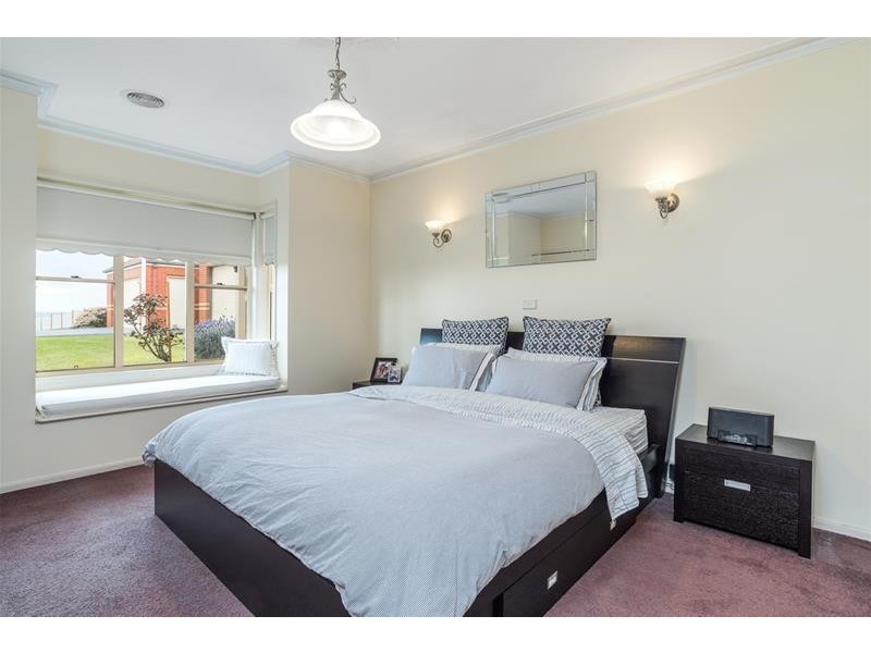 70 McNeill Court, Lara VIC 3212