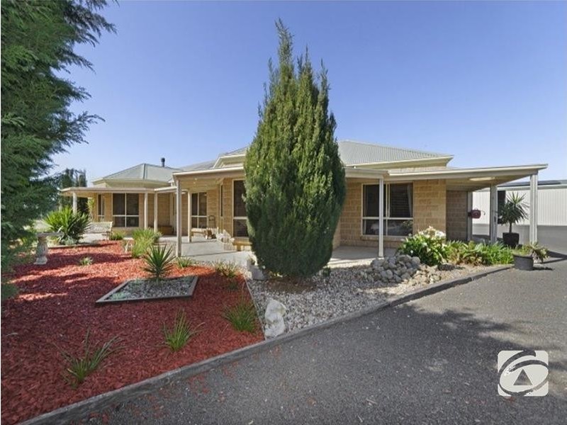 90 Calvert Road, Little River VIC 3211