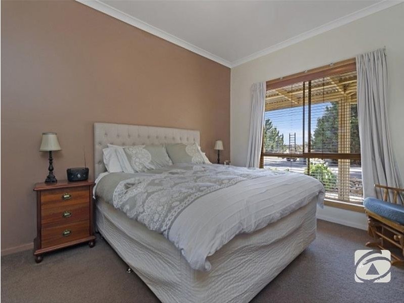 90 Calvert Road, Little River VIC 3211