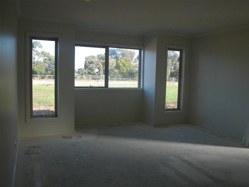 45 McIntyre Road, Lara VIC 3212